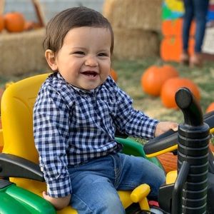 Meet your Posher, Denise